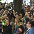 Novosađani i danas bukom protestovali protiv SNS na Limanu i Bulevaru oslobođenja