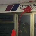 NPS o saslušavanju studenata u Nišu zbog crvene farbe: Policija kao privatno obezbeđenje SNS-a