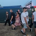 U glavi trip kao da je Džej Lo: Marta Savić došla na Music Week sa obezbeđenjem koje prstima preti da se "mega zvezda" ne…
