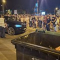 Vozač BMW-a probio blokadu u Novom Sadu, policija ga privela VIDEO