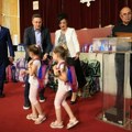 Knjige i školski pribor za romske prvake i predškolce u Kragujevcu