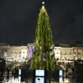 „Tmurni kaktus“: Norveška brani božićnu jelku u Londonu