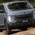 Mitsubishi svoj dizelski SUV kombi Delica D:5 drži u životu već 18 godina