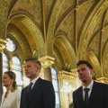 (FOTO) Peter Mađar polaže zakletvu i zvanično stupa na vlast u Mađarskoj