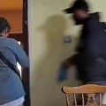 Provalnici upali u kuću u Velikoj Plani: Kamera sve snimila, pogledajte ceo snimak (video)