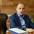 Lončar uputio dopis direktorima zdravstvenih ustanova da radnicima ukažu na proširenje liste lekova