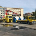 Pomerili šator SNS-a sa trga u Leskovcu