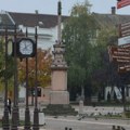Restaurirani javni satovi u Vršcu: Zahvaljujući majstoru Spasi, ponovo pokazuju tačno vreme