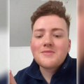 Čistio je uši, a onda pokazao užas koji je našao: "Godinama je tu, ovo je zaista odvratno!"- još od detinjstva se to nalazi…