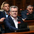 Bečić: Pozivam građane da ne učestvuju u blokadama, opozicija hoće nasilno na vlast