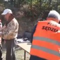 Jezivo: Sudija upucao takmičara u streljaštvu, priustni spasavali - sto?! (video)