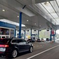 Na Batrovcima čekanje od sat vremena na izlazu za putnička vozila