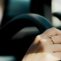 Njen odgovor na gužve na parkingu je genijalan! Pogledajte šta je uradila, ovu poruku niko ne ignoriše (foto)