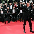 Alexander Skarsgård je bog modnog haosa u bdsm čizmama na Kroazeti