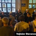 Intervencije policije i hapšenja tokom noći u Beogradu, žandarmerija došla do vrata Pravnog fakulteta