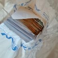 Dva brata uhapšena zbog prodaje droge: Jedan se krio kod babe, povezuje se sa ovom kriminalnom grupom