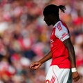Novi udarac za arsenal: Madueke pauzira najmanje šest nedelja zbog povrede kolena