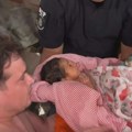 (VIDEO) Beba spasena iz ruševina nakon zemljotresa u Venecueli