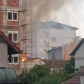 Gori kuća u centru Čačka, vatrogasne ekipe na licu mesta (foto, video)