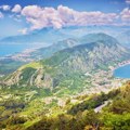Vila Miloša Medenice "saučesnica" u uništavanju Krašića: Temelji u moru, dok talasi zapljuskuju dnevnu sobu