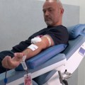 Ne znaju kome pomažu, ali znaju zašto dolaze – Filip i Zoran heroji Instituta za transfuziju