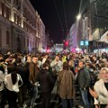 Doček šetača iz više krajeva Srbije na Studentskom trgu u Beogradu