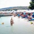 Nema više Srba u Albaniji, približili se Grcima po cenama: Skupi i apartmani i hrana! Pogledajte cene na plažama