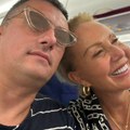 "Lečila me je Lepa Brena u avionu": Andrija Milošević na odmoru sreo pevačicu, pa otkrio: "Intenzivno je gledala u njega"