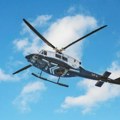 Srušio se helikopter u švajcarskim Alpima, tri osobe poginule