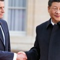 Makron igra opasnu igru sa kinom Nakon neuspeha sa Rusima, ovo je taktika francuskog predsednika