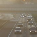 Veliki zastoj na auto-putu kod Beogradske arene: Zapalio se automobil