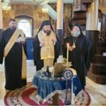 "Crkva je mesto nove nade i utehe": Vladika Heruvim i mitropolit Ilarion služili pomen stradalima u nesrećama u Kočanima i…