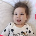 Za osmeh devetomesečne Nade: Hrabra devojčica iz Boljara vodi tešku bitku, ne može sama, potrebni smo joj
