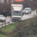 Žestok sudar automobila i kamiona kod Čačka: Ima povređenih, još nije poznato njihovo stanje