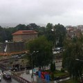 Posle podne oblačno sa kišom
