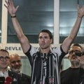 SAD je i to poznato: Evo koliko će Dušan Vlahović zarađivati u Bešiktašu - cifra od koje se običnom smrtniku zavrti u glavi…