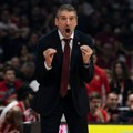 (Poluvreme) Velika borba u pustinji: Zvezda vodi, Dubai im diše za vratom!