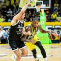 „Crno-beliˮ izgubili od Fenerbahčea u Istanbulu