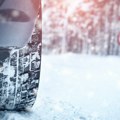 Od prvog novembra nova pravila vožnje: Zimska oprema obavezna za sve vozače