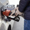 Cene dizela jeftinija za dinar, a benzina nepromenjena