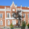 Koji su rizici uzimanja keš kredita: Narodna banka Srbije u Vršcu edukuje građane