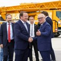 Vesić i Varhelji na otvaranju Intermodalnog terminala u Batajnici: Najveći projekat sa EU