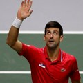 Novak izbegao Sinera i Alkaraza do finala u Šangaju