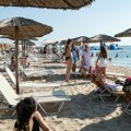 Cene ležaljki ove godine u Grčkoj su takve da ćete želeti da ponesete svoju