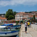 Srpski policajci patroliraju zajedno sa makedonskim: Ako idete na Ohrid odmah ubeležite ove telefone