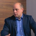 Belić o nasilju na protestima: "Crvena linija je pređena kada je bačena prva kamenica"