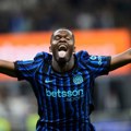 Boni ulepšao "petardu" Intera - gol posle pet minuta u crno-plavom dresu