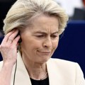 Briselska mašinerija nastavlja da se meša: Ursula fon der Lajen tvrdi da "granice ne mogu da se menjaju silom"
