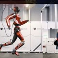 Robot koji je brži od ljudi nije više naučna fantastika: Bolt iz Kine trči brzinom od čak 10 metara u sekundi!