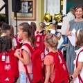 138 prvaka krenulo u školu „Josif Kostić“, Grad Leskovac izdvojio 7 miliona za rančeve i pernice